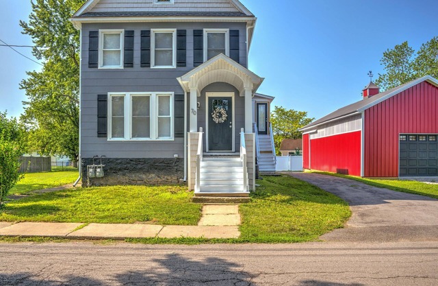 2UNITModernFarmhouse