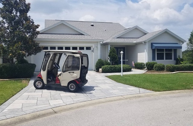 3/2 Designer with GAS GOLF CART in the Village of Calumet Cove