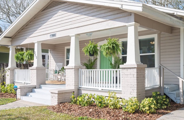 3/2 Downtown Lakeland Family & Pet Friendly Home