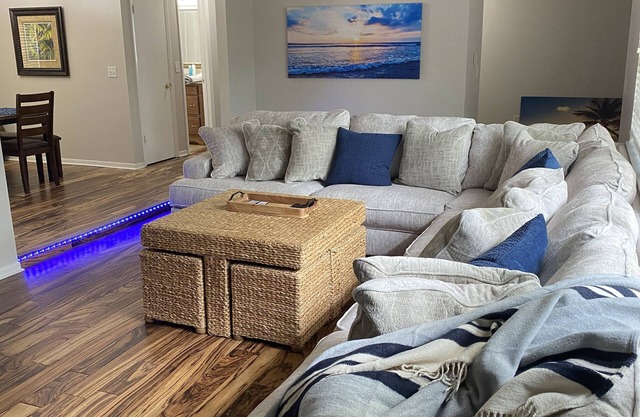 3/2 pet friendly private home located in Downtown Melbourne