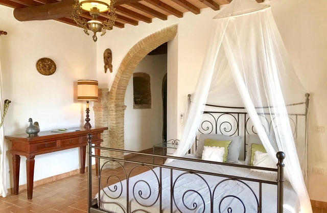 3 WOHNUNGEN in podere "FONTEMIGLIARI", Montecatini val di Cecina, TOSKANA