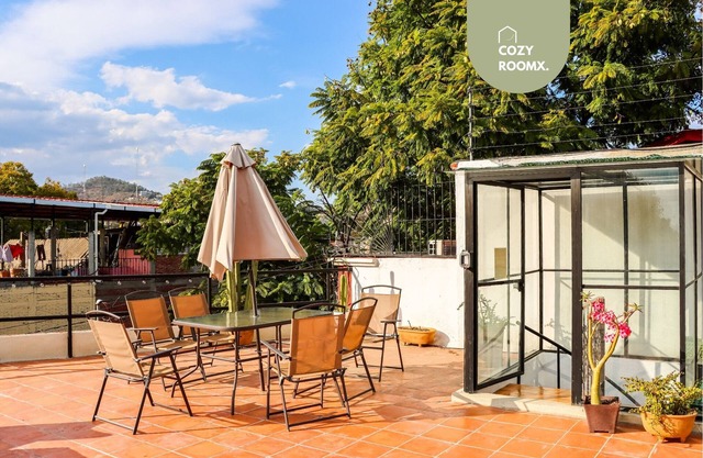 3 BDR Apt/Private Terrace/ Pet F/Parking/100MB