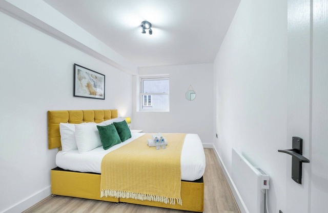 Deluxe 3 BedStratford Apartment OlympicParkO2ExCel