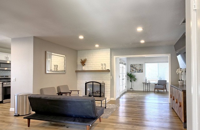 3 bedroom 2 bath home with A/C