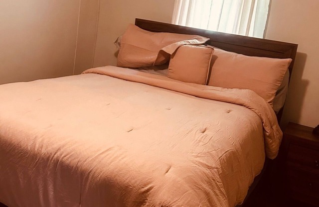 3-bedroom 2 bathroom Mobile home in delightful Union Springs with WiFi, AC