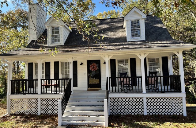 3 bedroom, 2 full baths, plus finished basement with additional bed