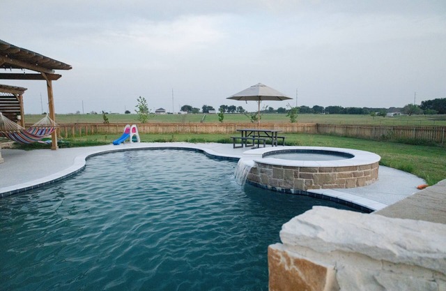 3-bedroom 3-bath farmhouse Option with Hot Tub, Game room and Fireplace!