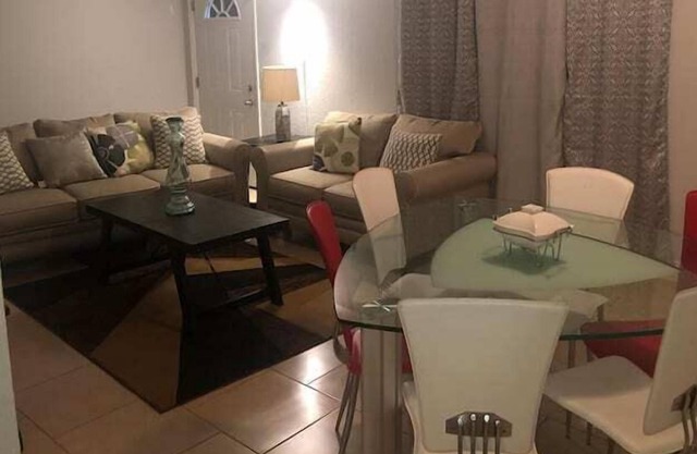 3 Bedroom 670235 by Houzlet