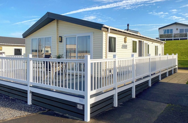 3 bedroom accommodation in Heysham-Morecombe, near Lancaster