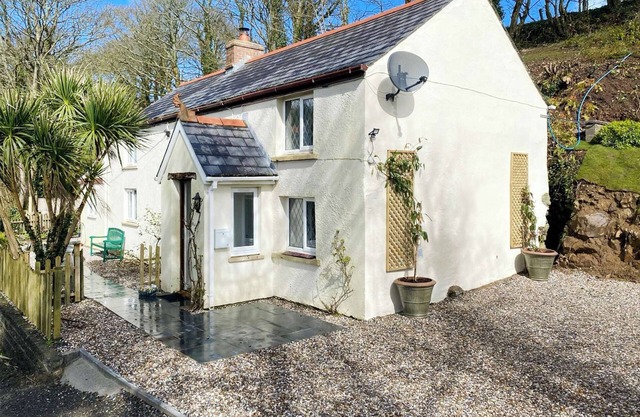 3 bedroom accommodation in Middle Mill, nr Solva