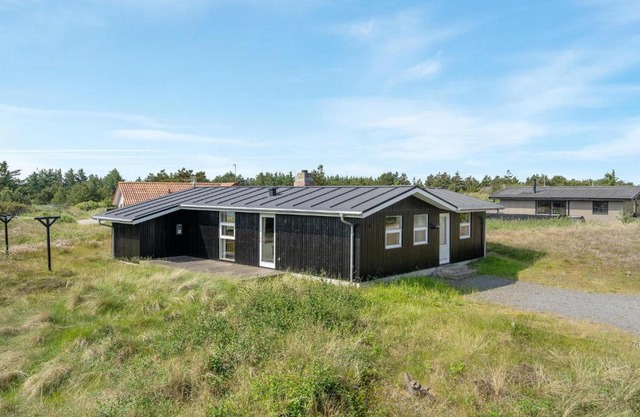 3 Bedroom Amazing Home In Hvide Sande