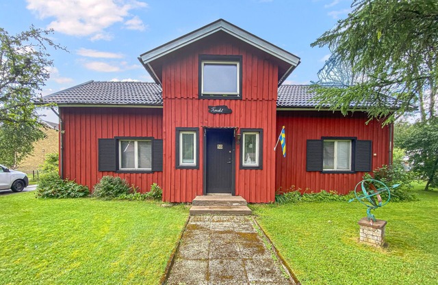 Fantastisches Haus mit 3 Schlafzimmern in Sjötofta