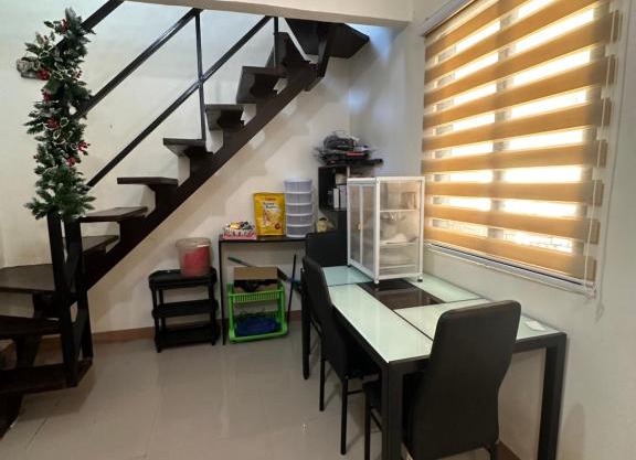 3 Bedroom Apartment by Romz