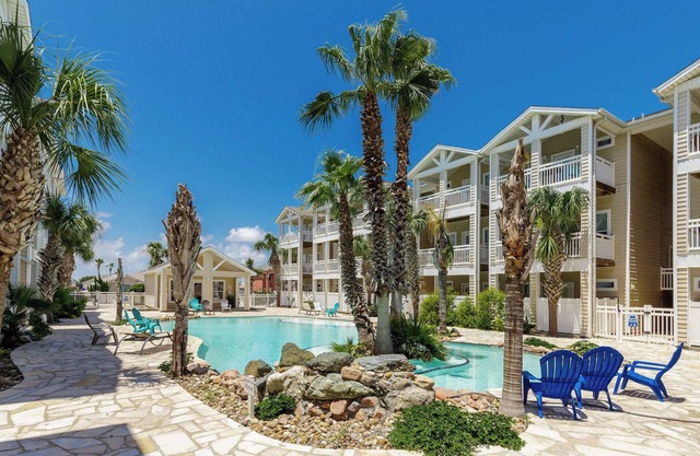 Resort Pool! 3 Bedroom | ATV Optional | Sleeps 10