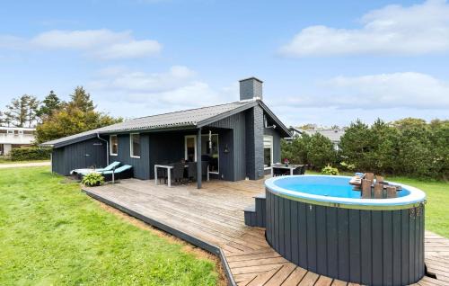 3 Bedroom Awesome Home In Ulfborg