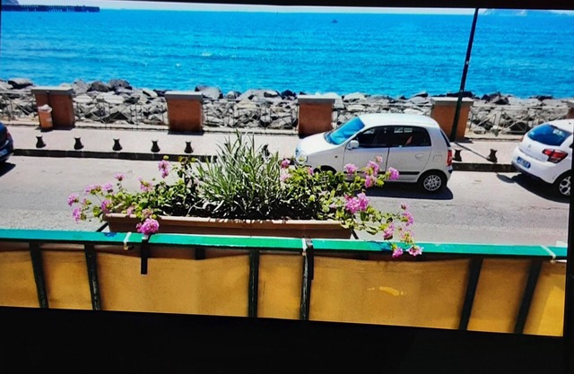 3 Bedroom Bed & breakfast in Naples