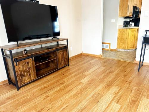 3 Bedroom Central Home Away