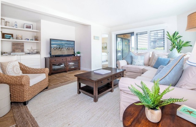 3-bedroom condo just 30 minutes from Monterey Bay