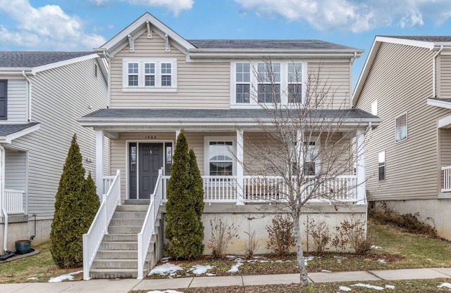 3 Bedroom Cottleville Retreat By StayLage