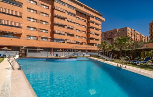 3 Bedroom Cozy Apartment In Almeria