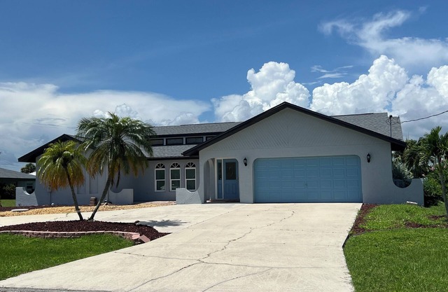 3-Bedroom Furnished Retreat in the Gulf Cove community