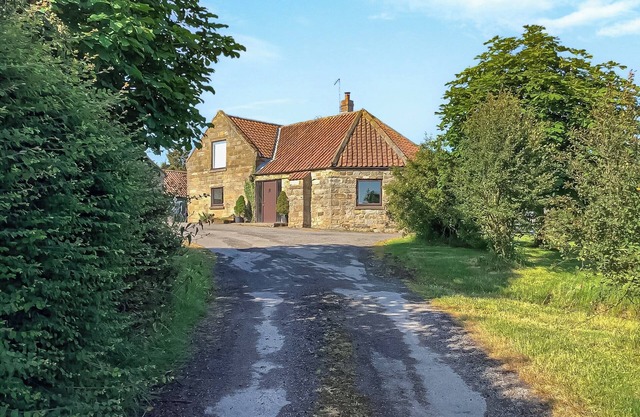 3 bedroom accommodation in Liverton, near Staithes