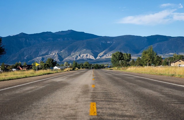 3 bedroom guest house with mountain views in Big Horn, Wyoming