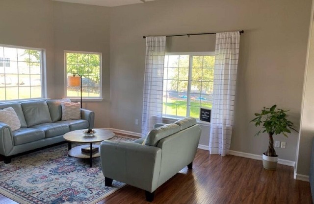 3-Bedroom Home in Peaceful Community with Lake Access