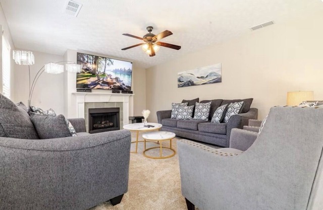 3-bedroom house in charming Lawrenceville with WiFi, AC. Enjoy your stay