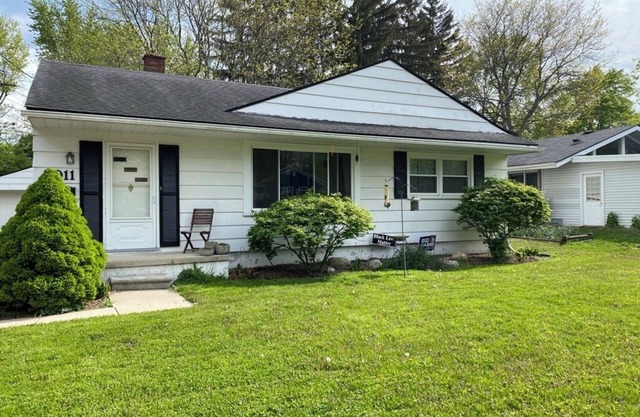 3-bedroom house in adorable Ann Arbor