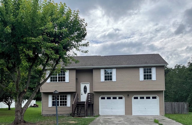 3-bedroom house in beautiful Ringgold with WiFi, AC. Start your getaway now