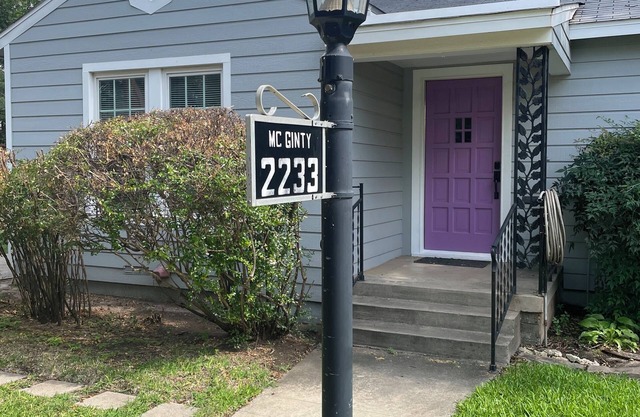 3-bedroom house in central Abilene with modern amenities and nostalgic charm.