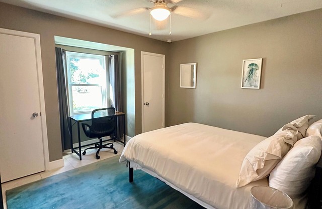 3-bedroom house in lovely Palm Bay with WiFi, AC