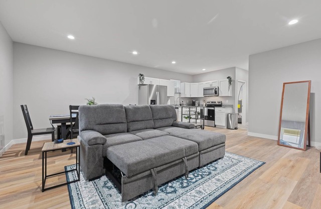 3-bedroom house in Indianapolis - just 9 minutes from the convention center!