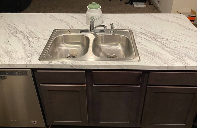3-bedroom house in amazing Jacksonville with AC, WiFi
