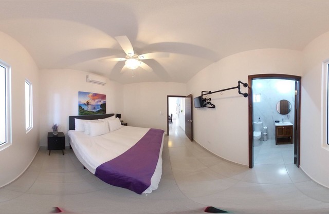 3-bedroom house in fabulous Puerto Peñasco with AC, WiFi