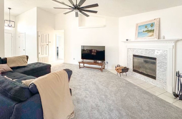 3-bedroom house with WiFi, AC in fabulous Gulf Breeze