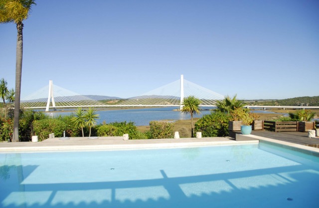 3-Zimmer-Haus mit Pool und Blick auf den Fluss, Ferragudo