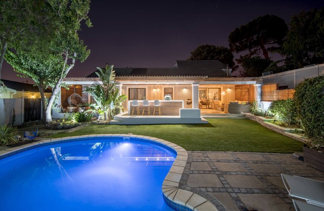 Haus mit 3 Schlafzimmern, Veranda, Außenküche, wärmepumpenbeheizter Swimmingpool