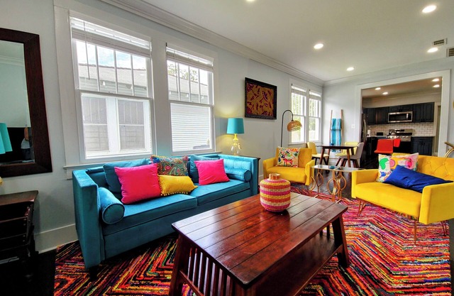 3-bedroom in Mid City, walking distance to LSU lakes, Garden District