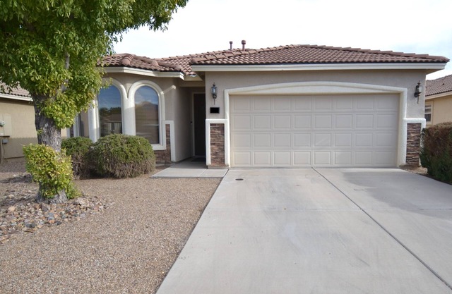 3-Bedroom in Summit Heights