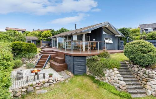 3 Bedroom Lovely Home In Ebeltoft