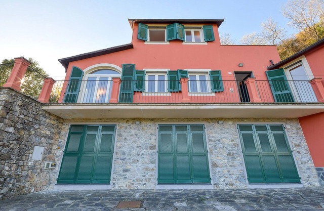 Schönes Haus mit 3 Schlafzimmern in Ne