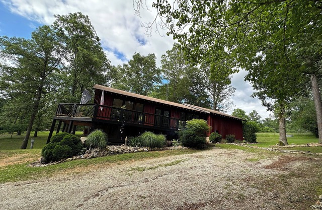3-bedroom Pet Friendly home on 14 acres with trails and seasonal creeks.
