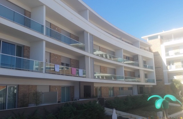 Ferienwohnung, 3 Schlafzimmer, 2 Pools, 300 m zum Strand für 8 Personen