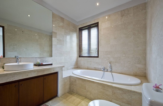 3 Schlafzimmer Sawah Stadthaus B4 Ocean View