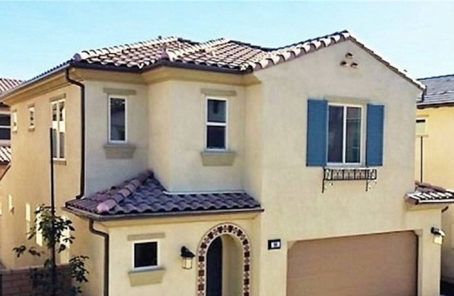 3 Bedroom Single family 460355 by Houzlet