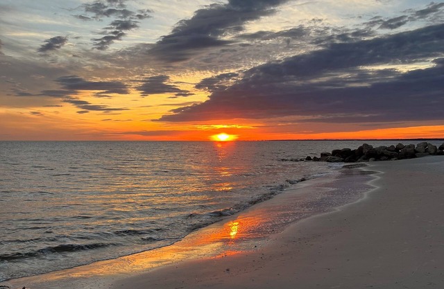 3-bedroom townhome in amazing Alligator Point with WiFi, AC
