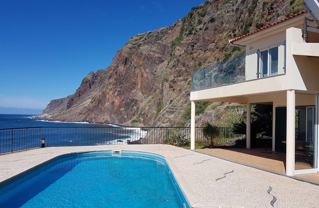 Villa mit 3 Schlafzimmern und Pool, Jardim do Mar, atemberaubende Aussicht