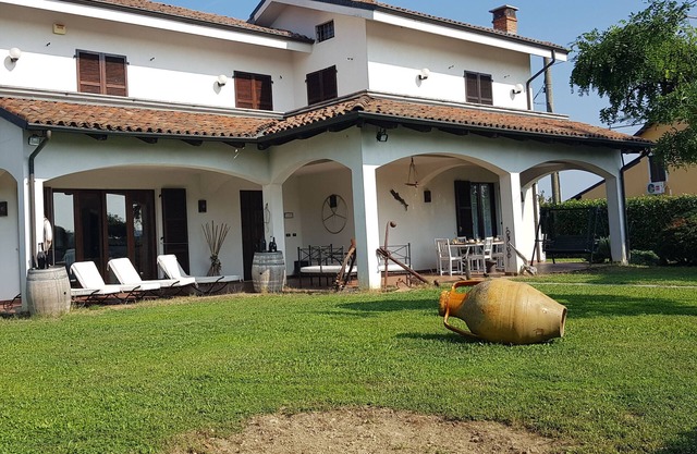 3 Bedroom Villa in Tigliole